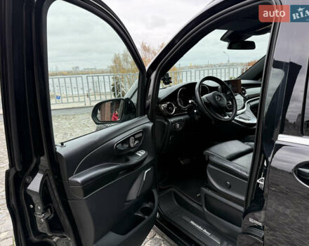 Чорний Мерседес В-Клас, об'ємом двигуна 1.95 л та пробігом 172 тис. км за 80000 $, фото 15 на Automoto.ua