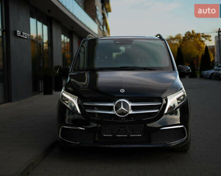 Чорний Мерседес В-Клас, об'ємом двигуна 2.14 л та пробігом 26 тис. км за 88800 $, фото 10 на Automoto.ua