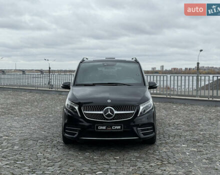 Чорний Мерседес В-Клас, об'ємом двигуна 1.95 л та пробігом 172 тис. км за 80000 $, фото 1 на Automoto.ua