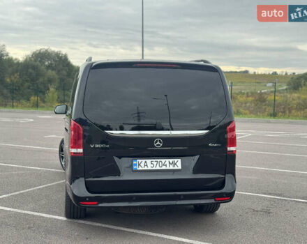 Черный Мерседес В-Класс, объемом двигателя 2.14 л и пробегом 40 тыс. км за 97500 $, фото 7 на Automoto.ua