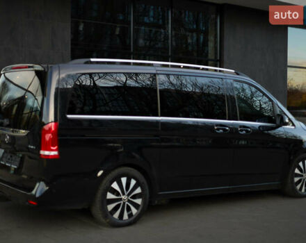 Чорний Мерседес В-Клас, об'ємом двигуна 2.14 л та пробігом 26 тис. км за 88800 $, фото 3 на Automoto.ua