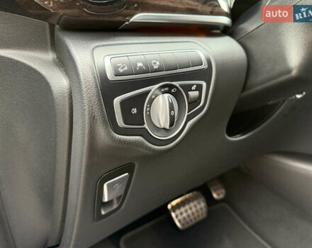 Чорний Мерседес В-Клас, об'ємом двигуна 1.95 л та пробігом 172 тис. км за 80000 $, фото 21 на Automoto.ua