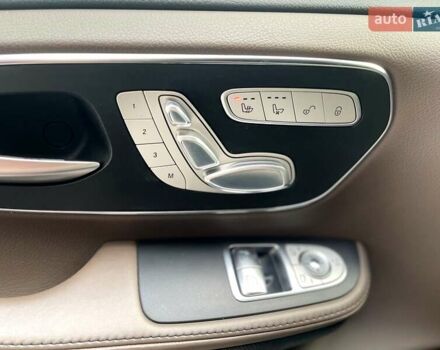 Чорний Мерседес В-Клас, об'ємом двигуна 1.95 л та пробігом 40 тис. км за 65000 $, фото 24 на Automoto.ua