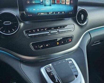 Чорний Мерседес В-Клас, об'ємом двигуна 1.95 л та пробігом 39 тис. км за 69000 $, фото 13 на Automoto.ua