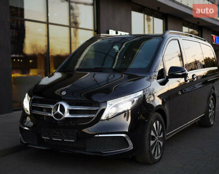 Чорний Мерседес В-Клас, об'ємом двигуна 2.14 л та пробігом 26 тис. км за 88800 $, фото 33 на Automoto.ua