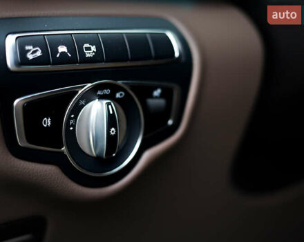 Чорний Мерседес В-Клас, об'ємом двигуна 2.14 л та пробігом 26 тис. км за 88800 $, фото 37 на Automoto.ua