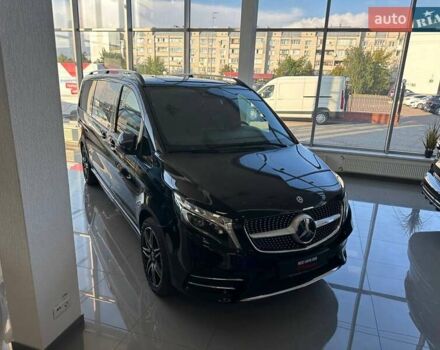 Чорний Мерседес В-Клас, об'ємом двигуна 2.14 л та пробігом 51 тис. км за 119500 $, фото 1 на Automoto.ua