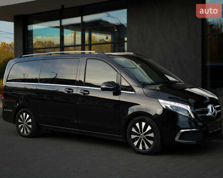 Чорний Мерседес В-Клас, об'ємом двигуна 2.14 л та пробігом 26 тис. км за 88800 $, фото 1 на Automoto.ua