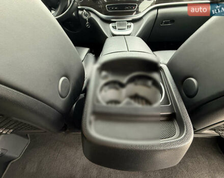 Чорний Мерседес В-Клас, об'ємом двигуна 1.95 л та пробігом 172 тис. км за 80000 $, фото 31 на Automoto.ua