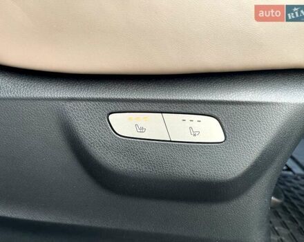 Чорний Мерседес В-Клас, об'ємом двигуна 1.95 л та пробігом 40 тис. км за 65000 $, фото 15 на Automoto.ua