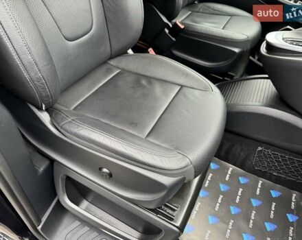 Черный Мерседес В-Класс, объемом двигателя 2 л и пробегом 83 тыс. км за 70900 $, фото 37 на Automoto.ua