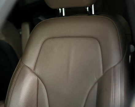 Чорний Мерседес В-Клас, об'ємом двигуна 2.14 л та пробігом 26 тис. км за 88800 $, фото 39 на Automoto.ua