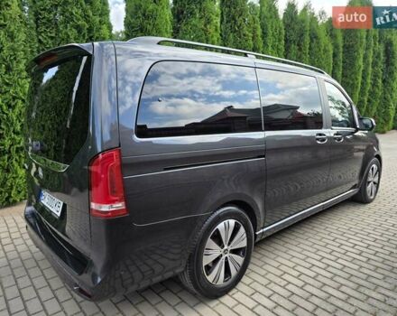 Чорний Мерседес В-Клас, об'ємом двигуна 1.95 л та пробігом 39 тис. км за 69000 $, фото 9 на Automoto.ua