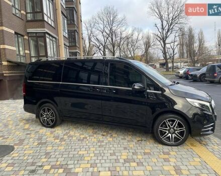 Чорний Мерседес В-Клас, об'ємом двигуна 1.95 л та пробігом 40 тис. км за 65000 $, фото 31 на Automoto.ua