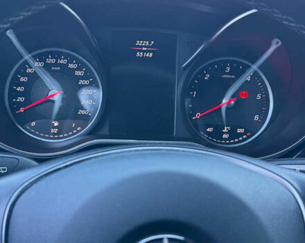 Черный Мерседес В-Класс, объемом двигателя 2.14 л и пробегом 55 тыс. км за 85000 $, фото 3 на Automoto.ua