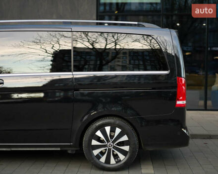 Чорний Мерседес В-Клас, об'ємом двигуна 2.14 л та пробігом 26 тис. км за 88800 $, фото 11 на Automoto.ua