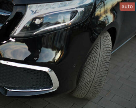 Чорний Мерседес В-Клас, об'ємом двигуна 2.14 л та пробігом 26 тис. км за 88800 $, фото 15 на Automoto.ua