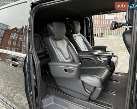 Чорний Мерседес В-Клас, об'ємом двигуна 1.95 л та пробігом 172 тис. км за 80000 $, фото 39 на Automoto.ua