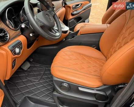 Черный Мерседес В-Класс, объемом двигателя 2.14 л и пробегом 44 тыс. км за 115000 $, фото 18 на Automoto.ua