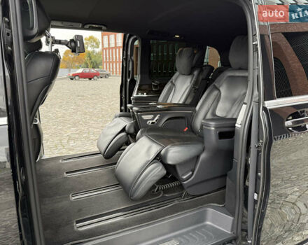 Чорний Мерседес В-Клас, об'ємом двигуна 1.95 л та пробігом 172 тис. км за 80000 $, фото 34 на Automoto.ua