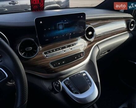 Черный Мерседес В-Класс, объемом двигателя 1.95 л и пробегом 102 тыс. км за 72000 $, фото 64 на Automoto.ua