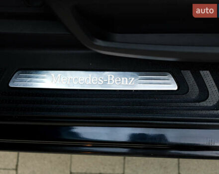 Чорний Мерседес В-Клас, об'ємом двигуна 2.14 л та пробігом 26 тис. км за 88800 $, фото 65 на Automoto.ua