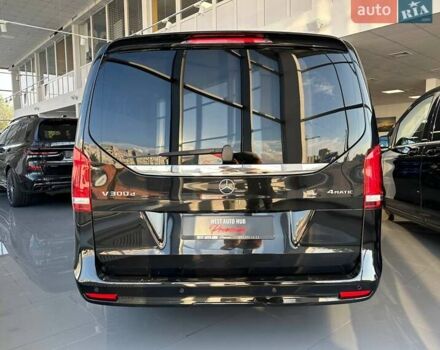 Чорний Мерседес В-Клас, об'ємом двигуна 2.14 л та пробігом 51 тис. км за 119500 $, фото 5 на Automoto.ua