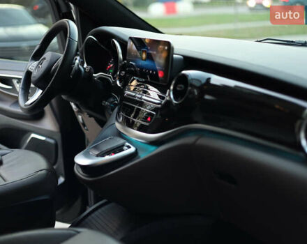 Чорний Мерседес В-Клас, об'ємом двигуна 2.14 л та пробігом 26 тис. км за 88800 $, фото 49 на Automoto.ua