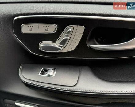 Чорний Мерседес В-Клас, об'ємом двигуна 1.95 л та пробігом 172 тис. км за 80000 $, фото 24 на Automoto.ua
