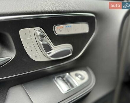 Черный Мерседес В-Класс, объемом двигателя 2.14 л и пробегом 108 тыс. км за 85000 $, фото 18 на Automoto.ua