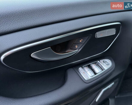 Черный Мерседес В-Класс, объемом двигателя 1.9 л и пробегом 79 тыс. км за 75555 $, фото 53 на Automoto.ua