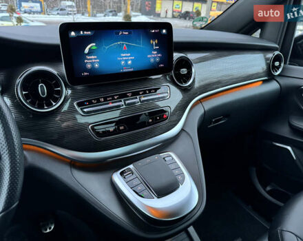 Черный Мерседес В-Класс, объемом двигателя 1.9 л и пробегом 79 тыс. км за 75555 $, фото 58 на Automoto.ua