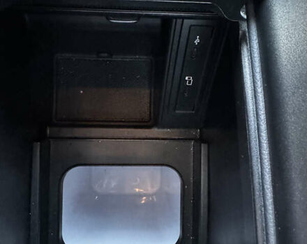 Чорний Мерседес В-Клас, об'ємом двигуна 2.14 л та пробігом 67 тис. км за 95000 $, фото 15 на Automoto.ua