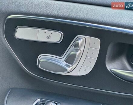 Чорний Мерседес В-Клас, об'ємом двигуна 2.14 л та пробігом 48 тис. км за 81900 $, фото 8 на Automoto.ua