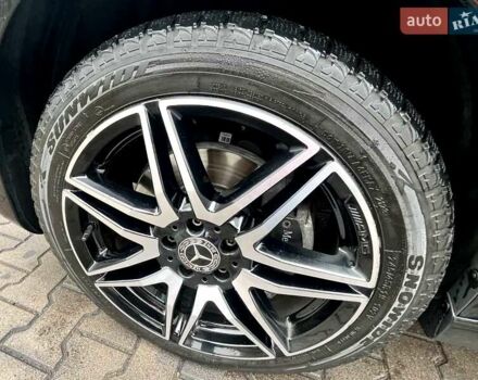 Черный Мерседес В-Класс, объемом двигателя 2.14 л и пробегом 78 тыс. км за 115000 $, фото 12 на Automoto.ua