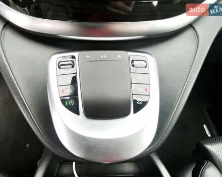 Черный Мерседес В-Класс, объемом двигателя 2.14 л и пробегом 78 тыс. км за 115000 $, фото 5 на Automoto.ua