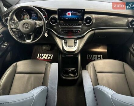 Чорний Мерседес В-Клас, об'ємом двигуна 2 л та пробігом 40 тис. км за 79500 $, фото 13 на Automoto.ua