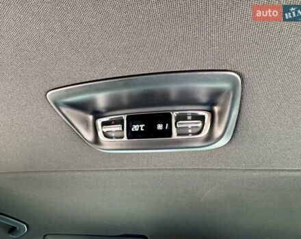 Чорний Мерседес В-Клас, об'ємом двигуна 1.95 л та пробігом 3 тис. км за 105900 $, фото 78 на Automoto.ua