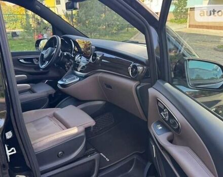 Черный Мерседес В-Класс, объемом двигателя 1.95 л и пробегом 42 тыс. км за 97999 $, фото 25 на Automoto.ua