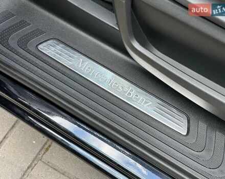 Чорний Мерседес В-Клас, об'ємом двигуна 2.14 л та пробігом 48 тис. км за 81900 $, фото 29 на Automoto.ua