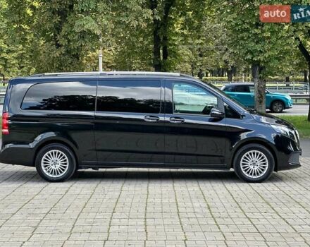 Чорний Мерседес В-Клас, об'ємом двигуна 2.14 л та пробігом 48 тис. км за 81900 $, фото 2 на Automoto.ua