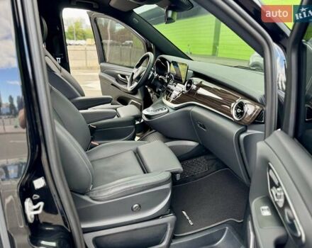 Чорний Мерседес В-Клас, об'ємом двигуна 1.95 л та пробігом 3 тис. км за 105900 $, фото 45 на Automoto.ua