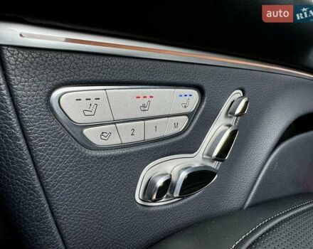 Черный Мерседес В-Класс, объемом двигателя 2 л и пробегом 56 тыс. км за 97000 $, фото 32 на Automoto.ua