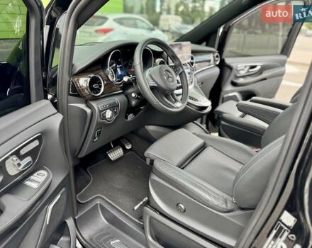 Мерседес В-Класс 2023 в Киеве на Automoto.ua Черный Мерседес В-Класс, объемом двигателя 1.95 л и пробегом 3 тыс. км за 102900 $, фото 32 на Automoto.ua