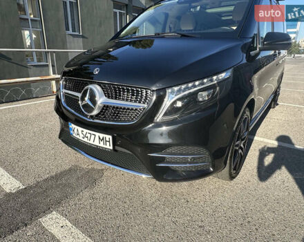 Черный Мерседес В-Класс, объемом двигателя 1.95 л и пробегом 57 тыс. км за 101000 $, фото 4 на Automoto.ua