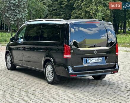 Чорний Мерседес В-Клас, об'ємом двигуна 2.14 л та пробігом 48 тис. км за 81900 $, фото 4 на Automoto.ua