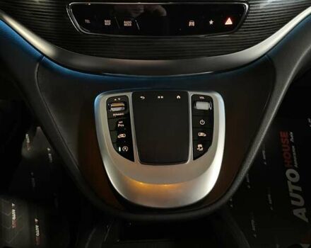 Чорний Мерседес В-Клас, об'ємом двигуна 2.14 л та пробігом 35 тис. км за 89700 $, фото 75 на Automoto.ua