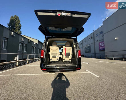 Черный Мерседес В-Класс, объемом двигателя 1.95 л и пробегом 57 тыс. км за 101000 $, фото 26 на Automoto.ua