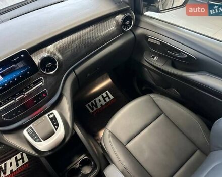 Чорний Мерседес В-Клас, об'ємом двигуна 2 л та пробігом 40 тис. км за 79500 $, фото 15 на Automoto.ua