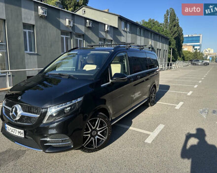 Черный Мерседес В-Класс, объемом двигателя 1.95 л и пробегом 57 тыс. км за 101000 $, фото 2 на Automoto.ua